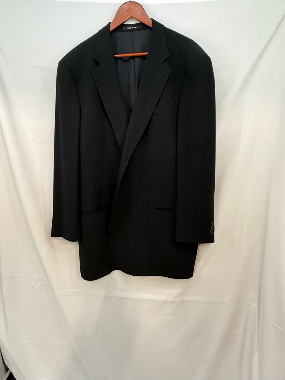 Armani Men's Black Single-Breasted Blazer
